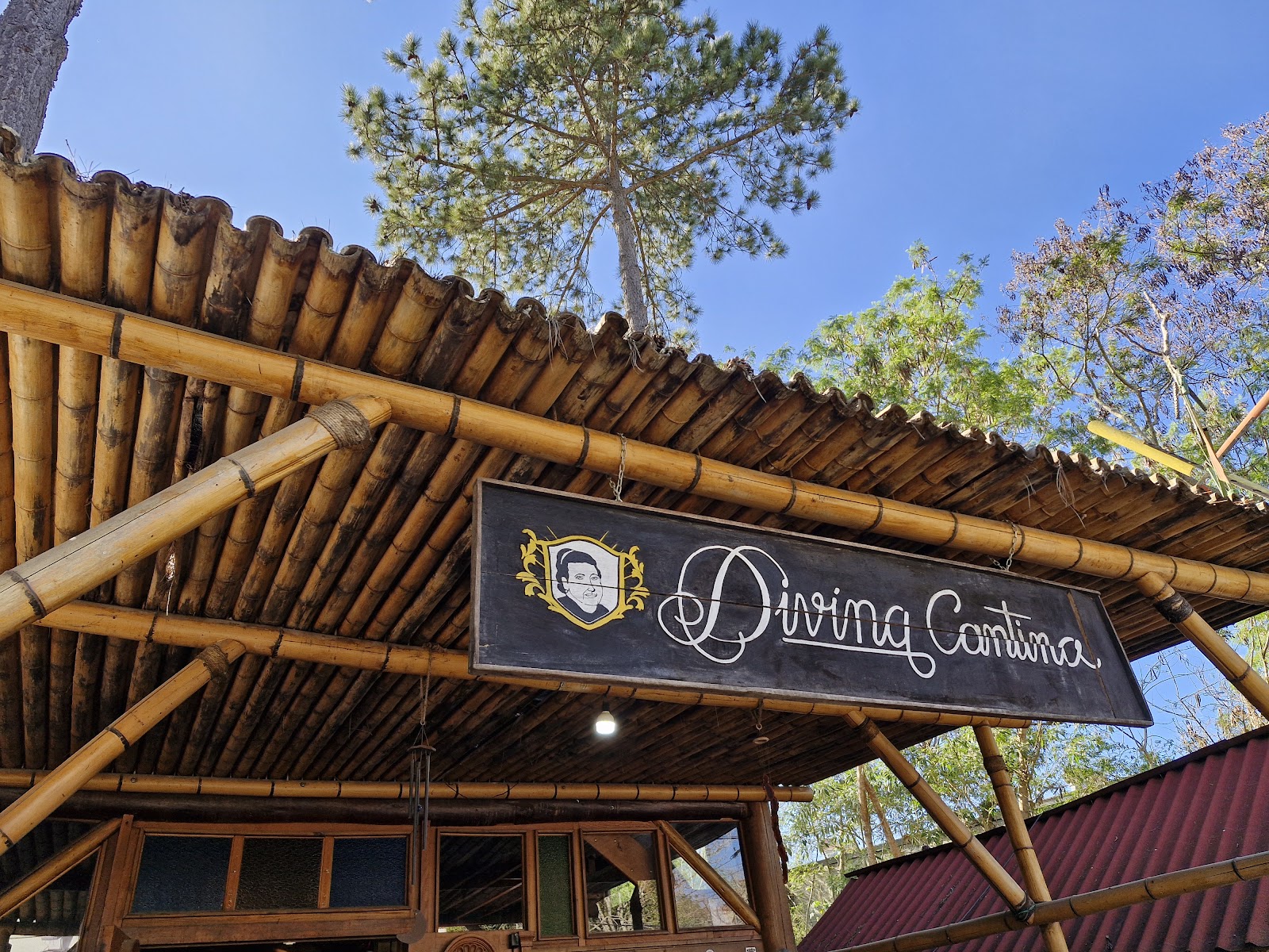 Divina Cantina