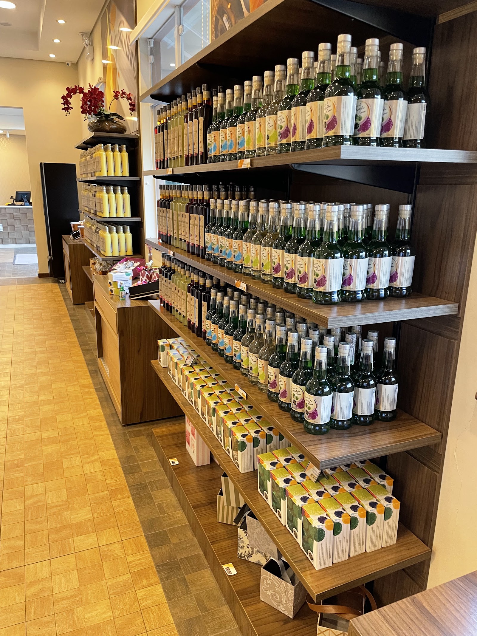 Giullians Indústria e Comércio de Bebida