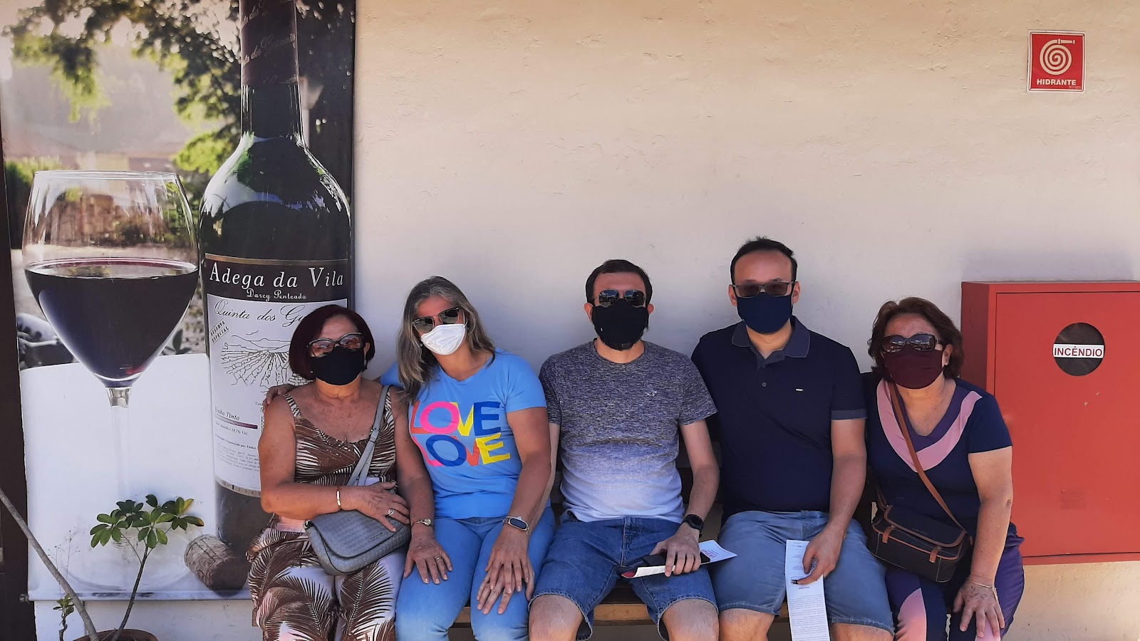 Vinhos Santa Terezinha e Quinta dos Guimarães